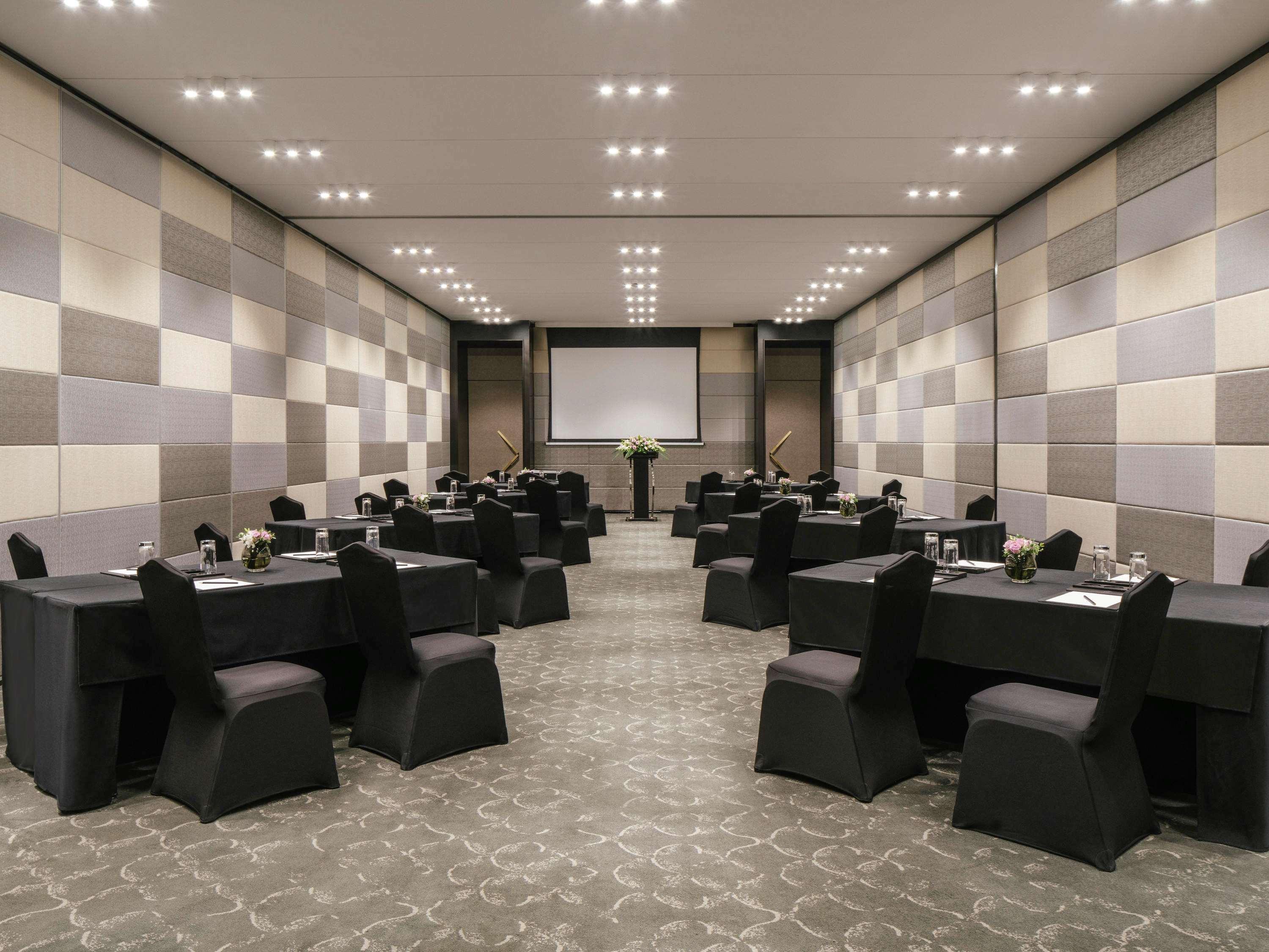 Grand Mercure Shanghai Hongqiao Exteriör bild
